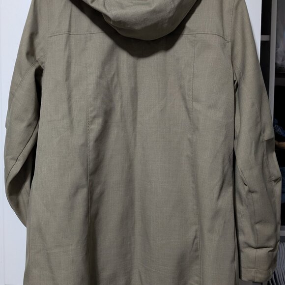 Wind River Rain Jacket - Picture 2 of 3